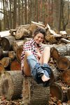 Curvy amateur lumberjill Daisy Haze strips & masturbates outdoors