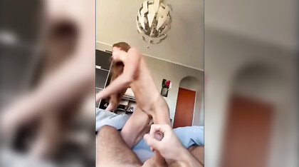 Tanto fica quanto porca - Trio MMF con coinquilina