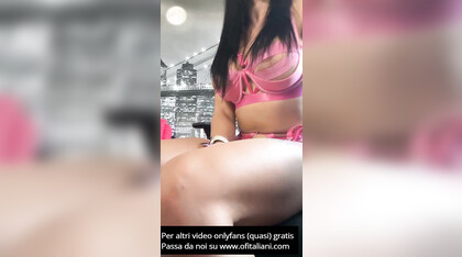 Un dildo nel culo non mi fa piu niente