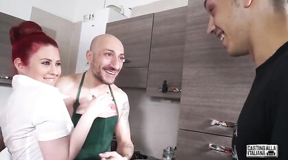 Val3nt1na Pal3rm0 FIOCINATA doppia penetrazione all' italiana